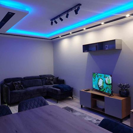 Bee Happy Apartament Wrzesnia Ll Εξωτερικό φωτογραφία