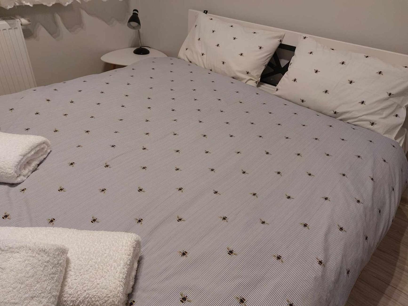 Bee Happy Apartament Wrzesnia Ll Εξωτερικό φωτογραφία