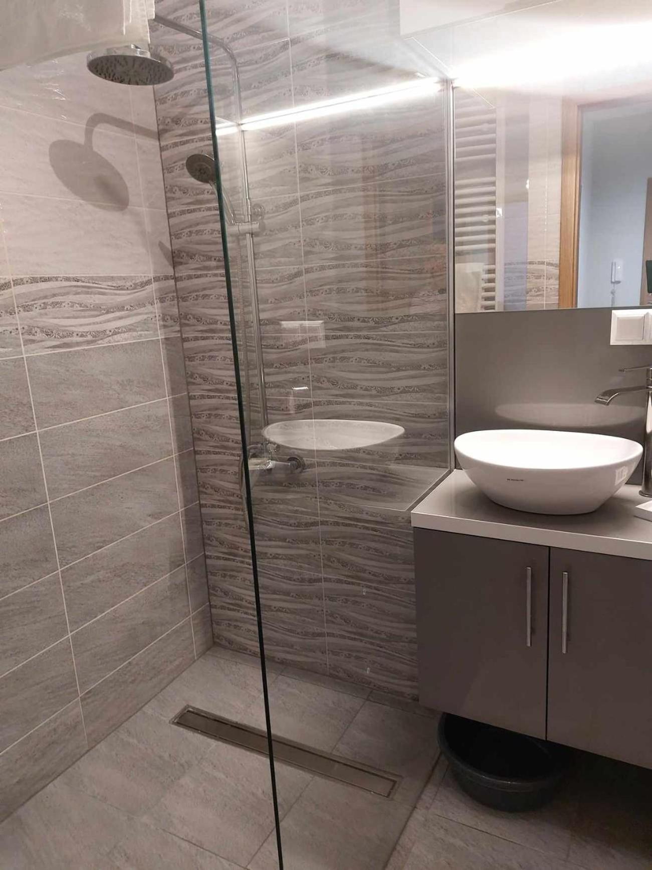 Bee Happy Apartament Wrzesnia Ll Εξωτερικό φωτογραφία